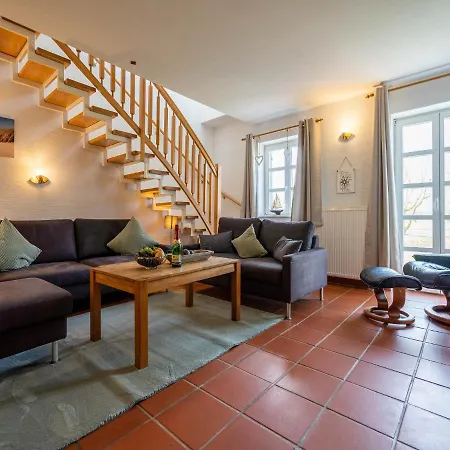 Rugana - Komfortplus Mit 2 Schlafzimmern Und Terrasse D34